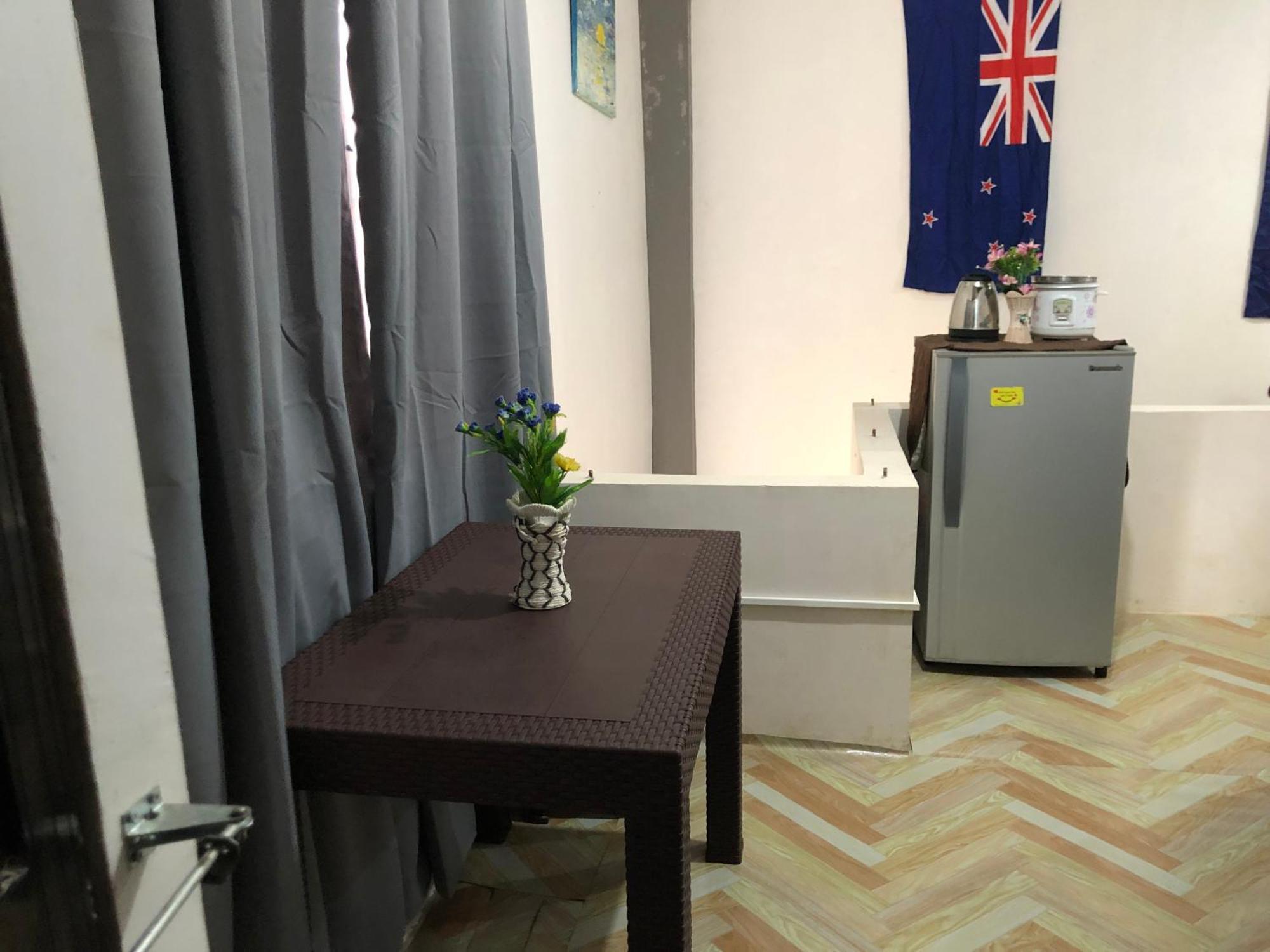 Traditional Private Guesthouse In Patar Beach Bolinao Esterno foto